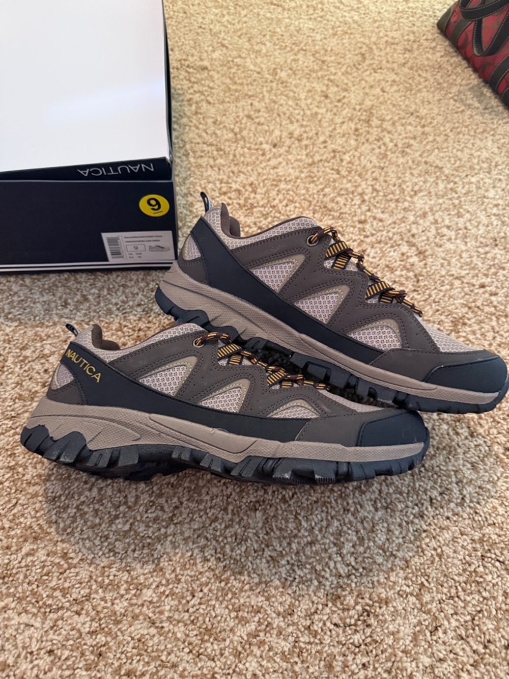 Nautica Men’s brown and tan low hikers
